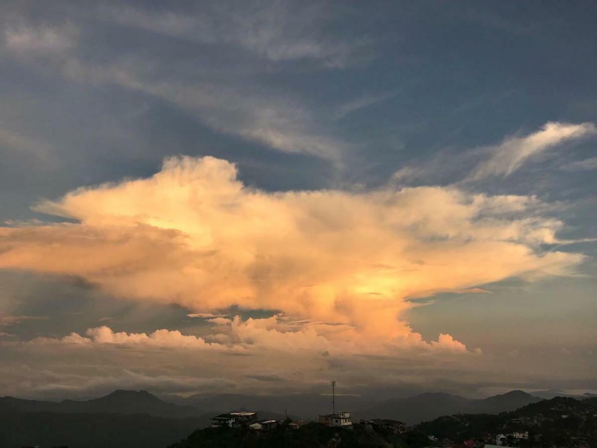 Vacation House In Baguio With Amazing Sunset Views Baguio City Εξωτερικό φωτογραφία